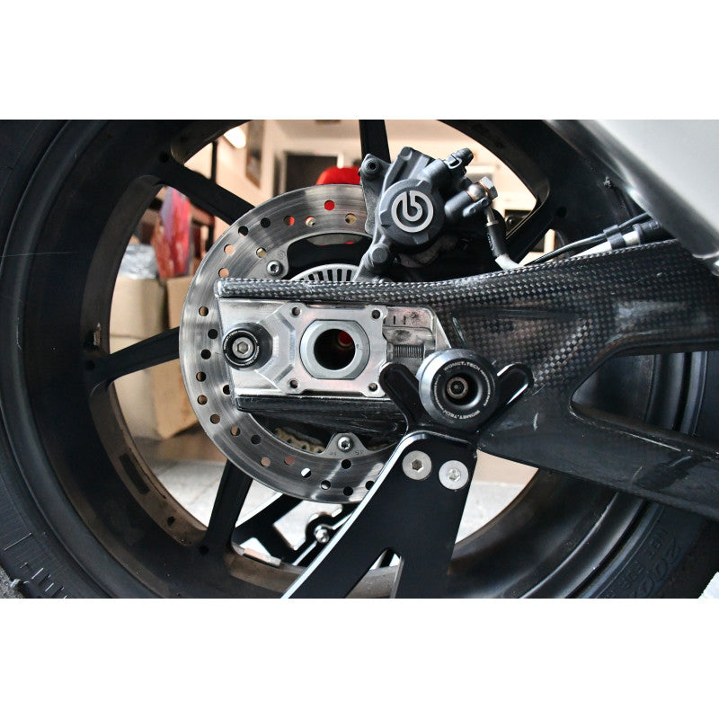 Axle Block Protectors for Yamaha MT09 / XSR900 / R6 & More